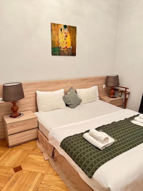 Piccolo Casa Bella Hotel Tbilisi Ngoại thất bức ảnh